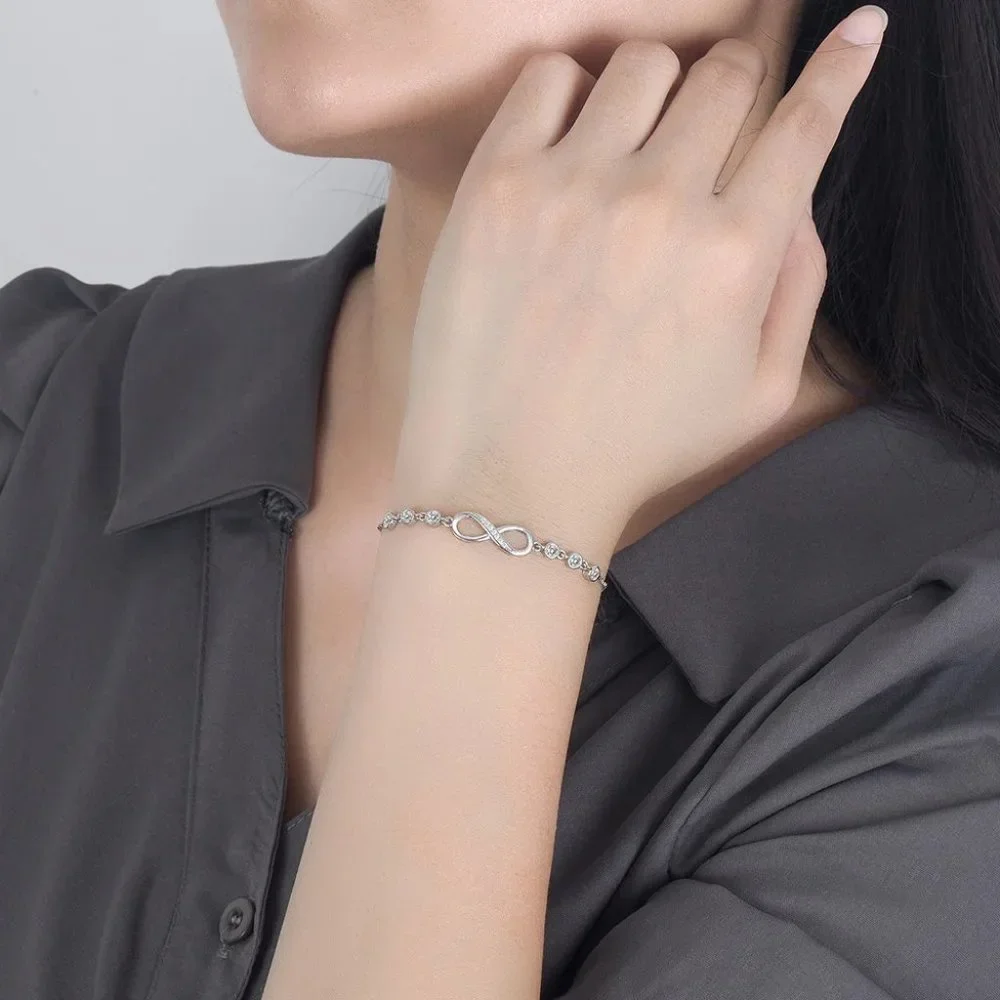Gorgeous Infinity w/ Diamonds, 8.00 " Inch Long Bracelet .925 Sterling Silver - Picture 5 of 6